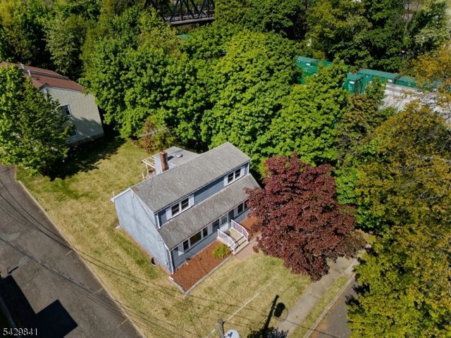 65 S Reading St, Manville Boro, NJ 08835