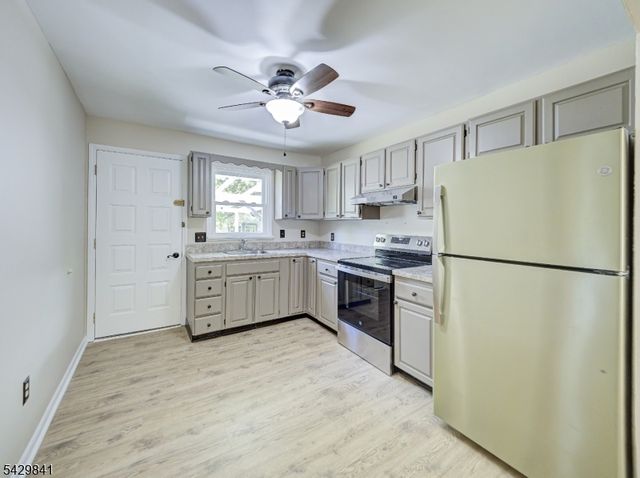 65 S Reading St, Manville Boro, NJ 08835