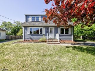 65 S Reading St, Manville Boro, NJ 08835