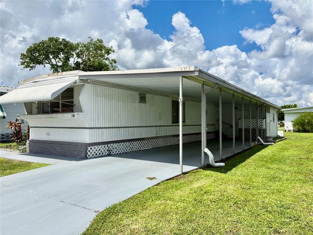 5316 53RD AVENUE E C21, Bradenton, FL 34203