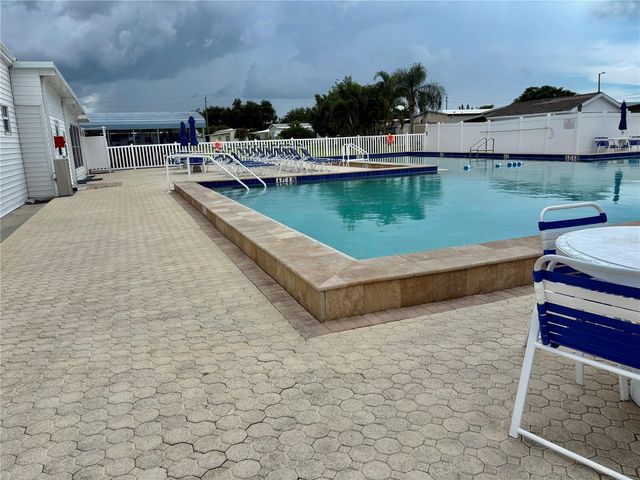 5316 53RD AVENUE E C21, Bradenton, FL 34203