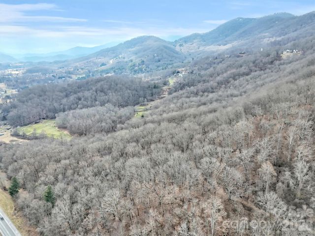1200 Rocky Knob Road, Waynesville, NC 28786