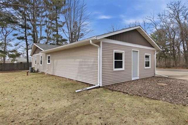 20057 74th Avenue, Chippewa Falls, WI 54729