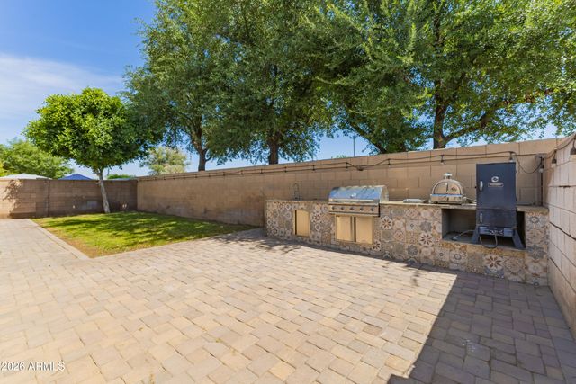 229 S 123RD Drive, Avondale, AZ 85323