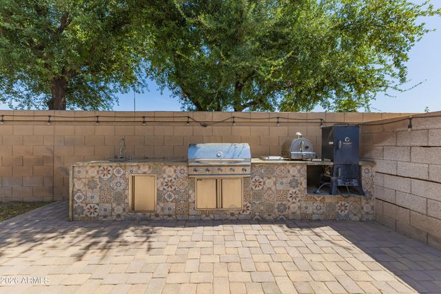 229 S 123RD Drive, Avondale, AZ 85323