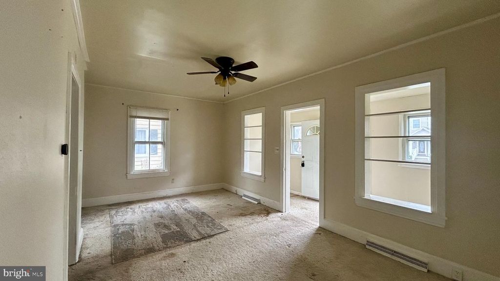 132 S MAIN ST, ELMER, NJ 08318 — photo 5