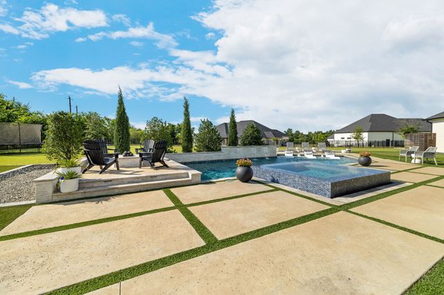 405 Crosswood Creek Court, Celina, TX 75009