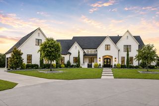 405 Crosswood Creek Court, Celina, TX 75009