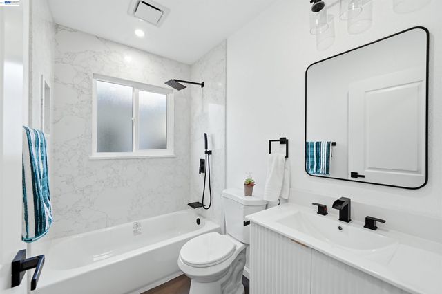 59 Lafayette Ave, Hayward, CA 94544