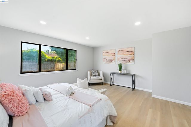 59 Lafayette Ave, Hayward, CA 94544