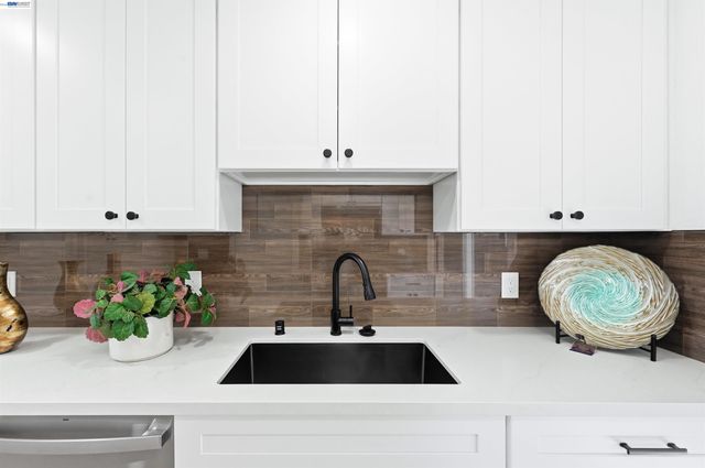59 Lafayette Ave, Hayward, CA 94544
