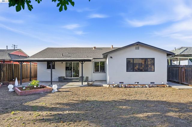 59 Lafayette Ave, Hayward, CA 94544