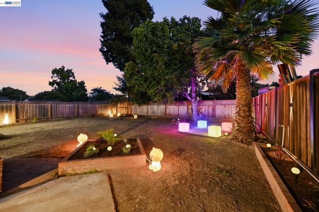 59 Lafayette Ave, Hayward, CA 94544