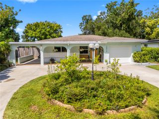 1512 COUNTRY LANE W, Clearwater, FL 33759
