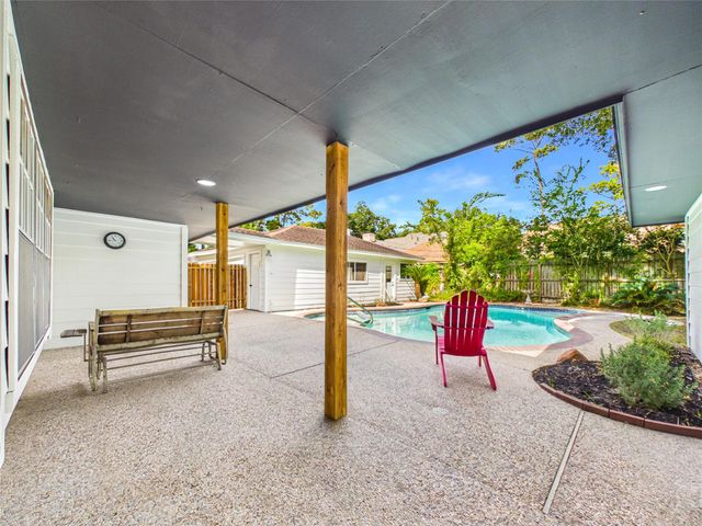 5114 Boyce Springs Drive, Houston, TX 77066
