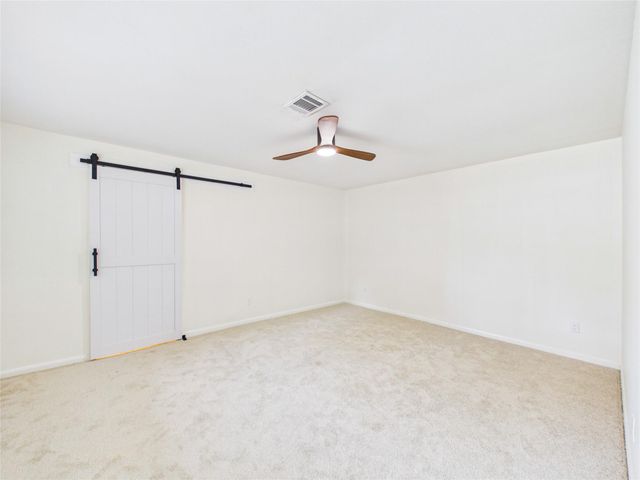5114 Boyce Springs Drive, Houston, TX 77066