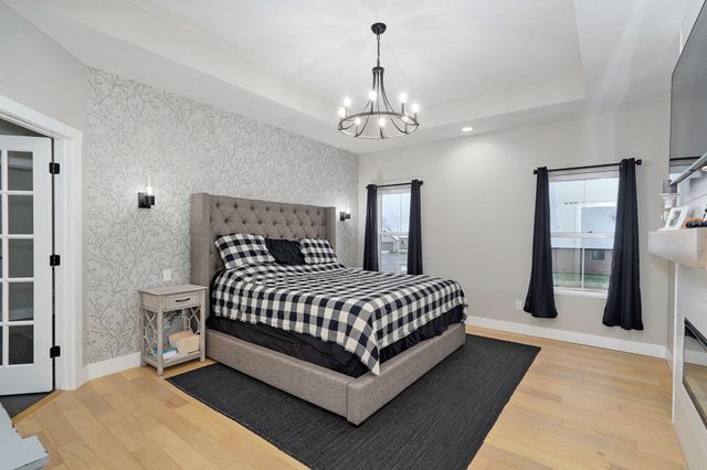 5514 E Cavalcade Lane, Springfield, MO 65802