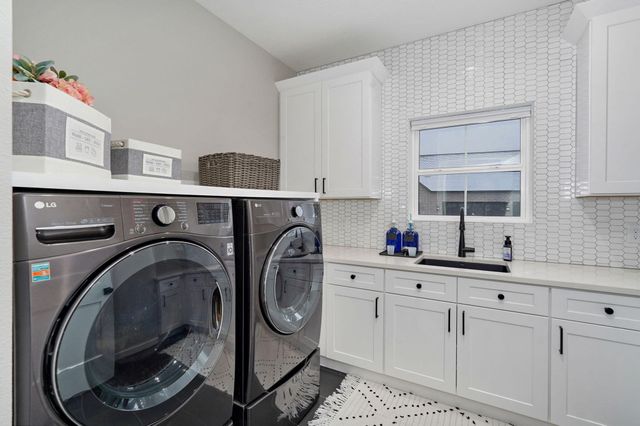 5514 E Cavalcade Lane, Springfield, MO 65802