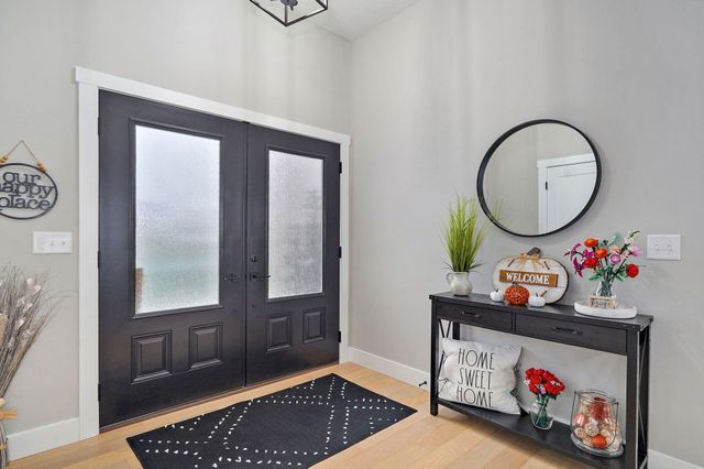 5514 E Cavalcade Lane, Springfield, MO 65802