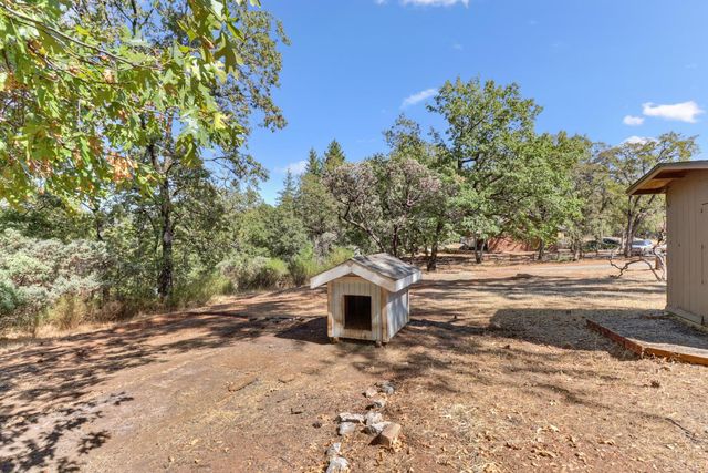 3135 Upper Black Rock Rd, Cool, CA 95614