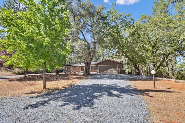 3135 Upper Black Rock Rd, Cool, CA 95614