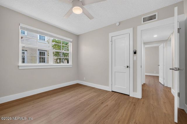 2247 RIVERSIDE Avenue 1, Jacksonville, FL 32204