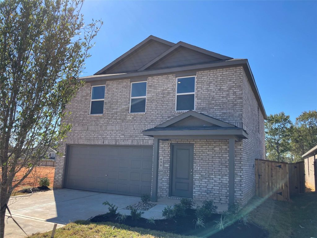 9210 Burch Eagle Court, Baytown, TX 77521