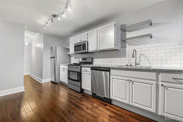 4629 Washington Boulevard, St Louis, MO 63108