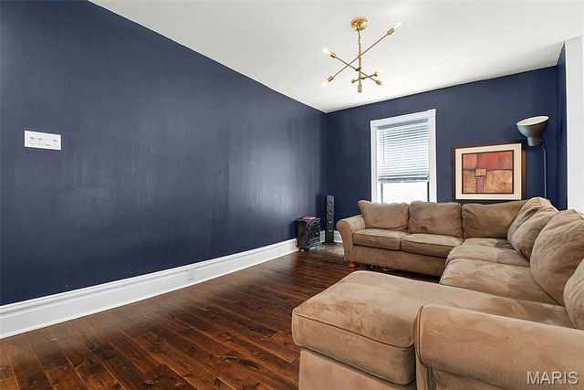 4629 Washington Boulevard, St Louis, MO 63108