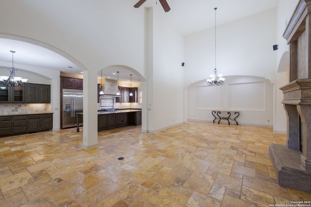 22403 Viajes, San Antonio, TX 78261