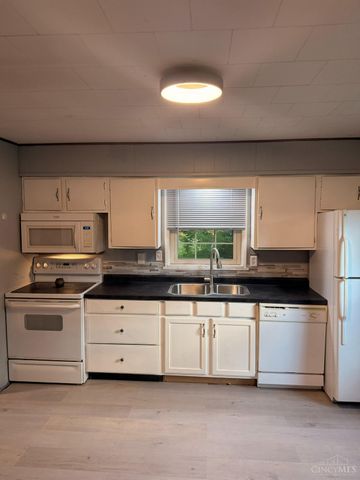 61 Fifth Avenue, Meigs Twp, OH 45660