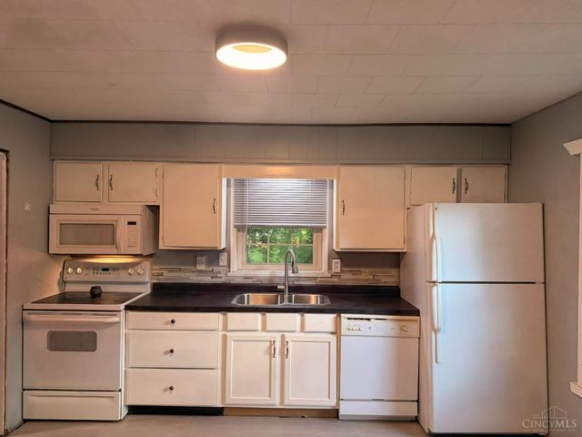 61 Fifth Avenue, Meigs Twp, OH 45660