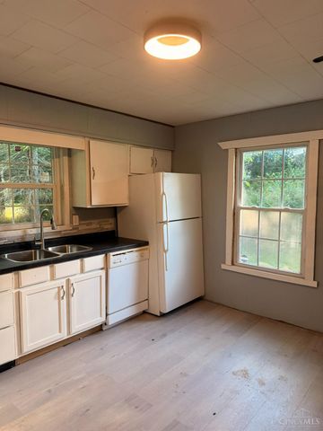 61 Fifth Avenue, Meigs Twp, OH 45660
