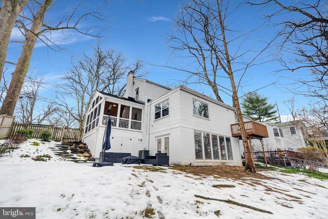 10001 BIG ROCK RD, Silver Spring, MD 20901