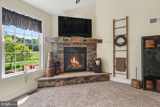 639 MOUNT ROCK ROAD, Carlisle, PA 17015