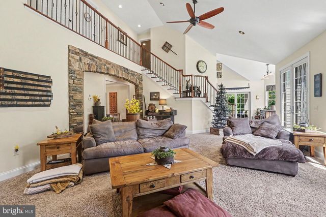 639 MOUNT ROCK ROAD, Carlisle, PA 17015
