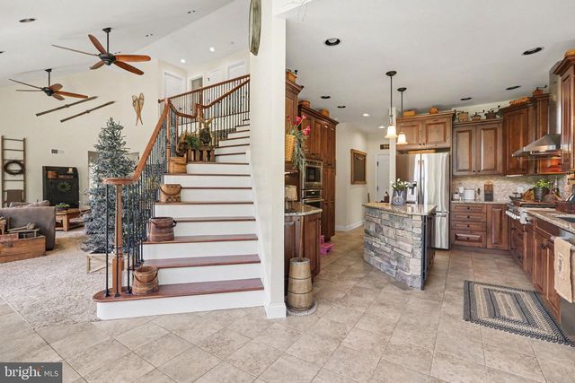 639 MOUNT ROCK ROAD, Carlisle, PA 17015
