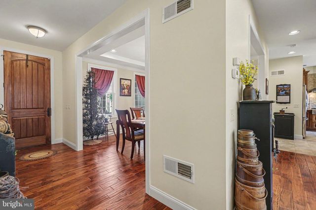 639 MOUNT ROCK ROAD, Carlisle, PA 17015