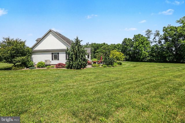 639 MOUNT ROCK ROAD, Carlisle, PA 17015