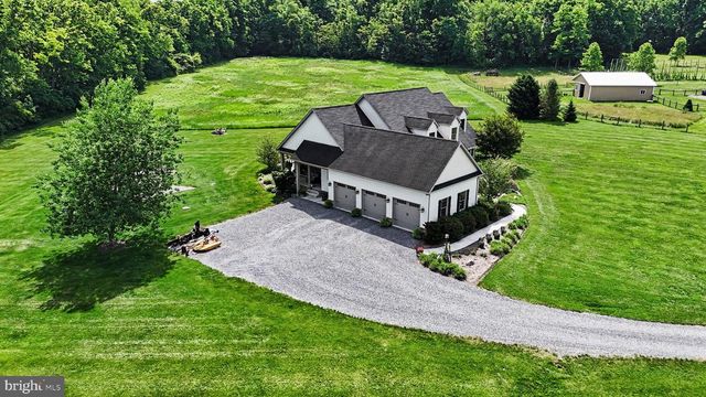 639 MOUNT ROCK ROAD, Carlisle, PA 17015