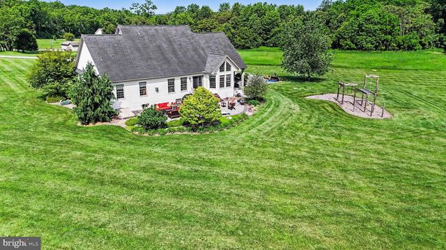 639 MOUNT ROCK ROAD, Carlisle, PA 17015