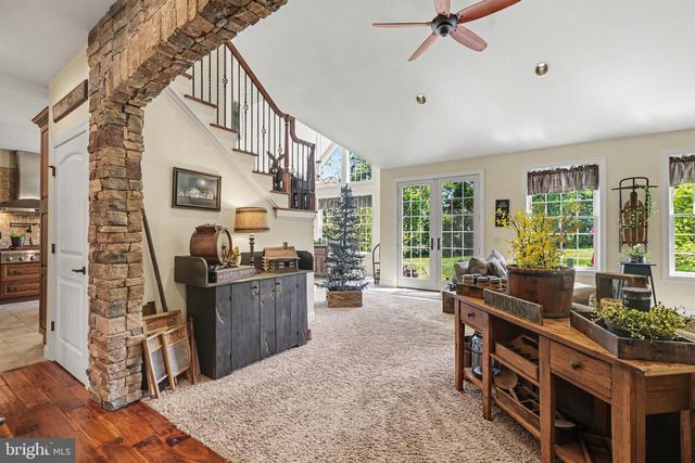 639 MOUNT ROCK ROAD, Carlisle, PA 17015