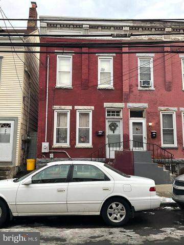 760 CENTRE ST, Trenton, NJ 08611