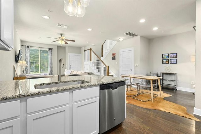 7714 Easy Wind DR, Austin, TX 78757