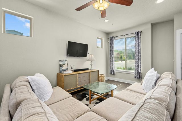 7714 Easy Wind DR, Austin, TX 78757