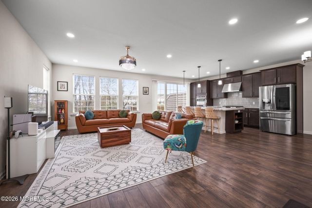 2701 Hayden Court, Monroe, NJ 08831