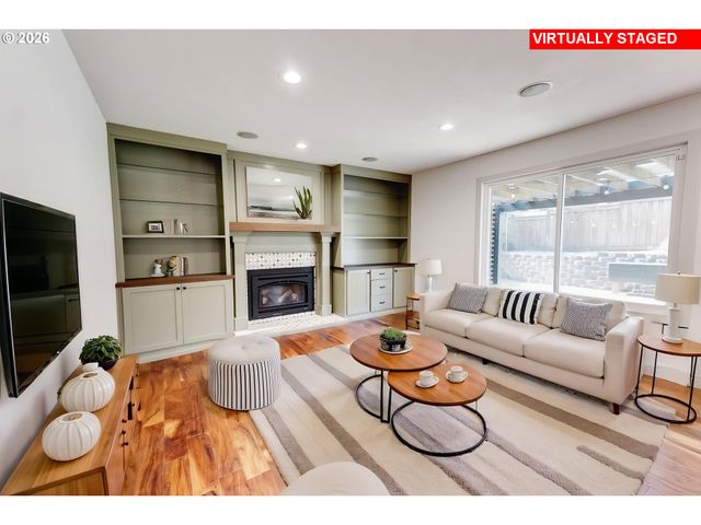 9765 Sw OAKS Ln, Portland, OR 97224