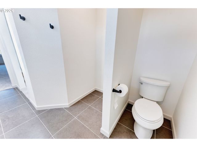 9765 Sw OAKS Ln, Portland, OR 97224