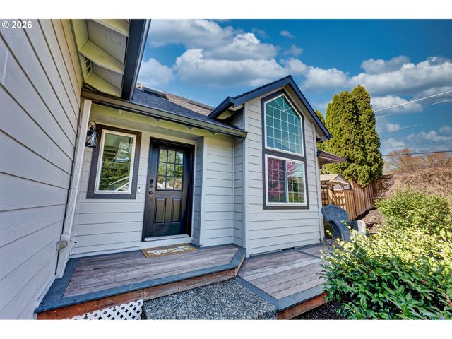 9765 Sw OAKS Ln, Portland, OR 97224