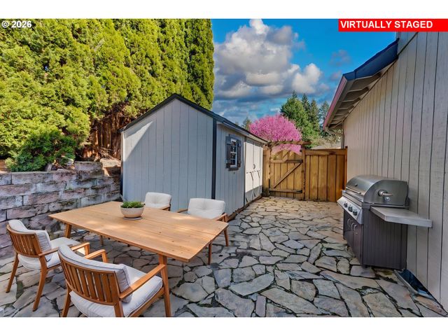 9765 Sw OAKS Ln, Portland, OR 97224